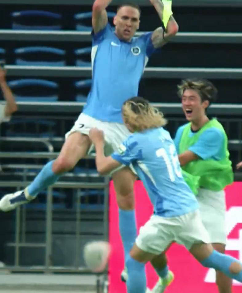 申花错失单刀球,格列兹曼门将神勇扑救成最大功臣!的简单介绍