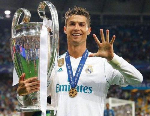 C罗迎来十二赛季高光表现,加拿大队球迷沸腾!