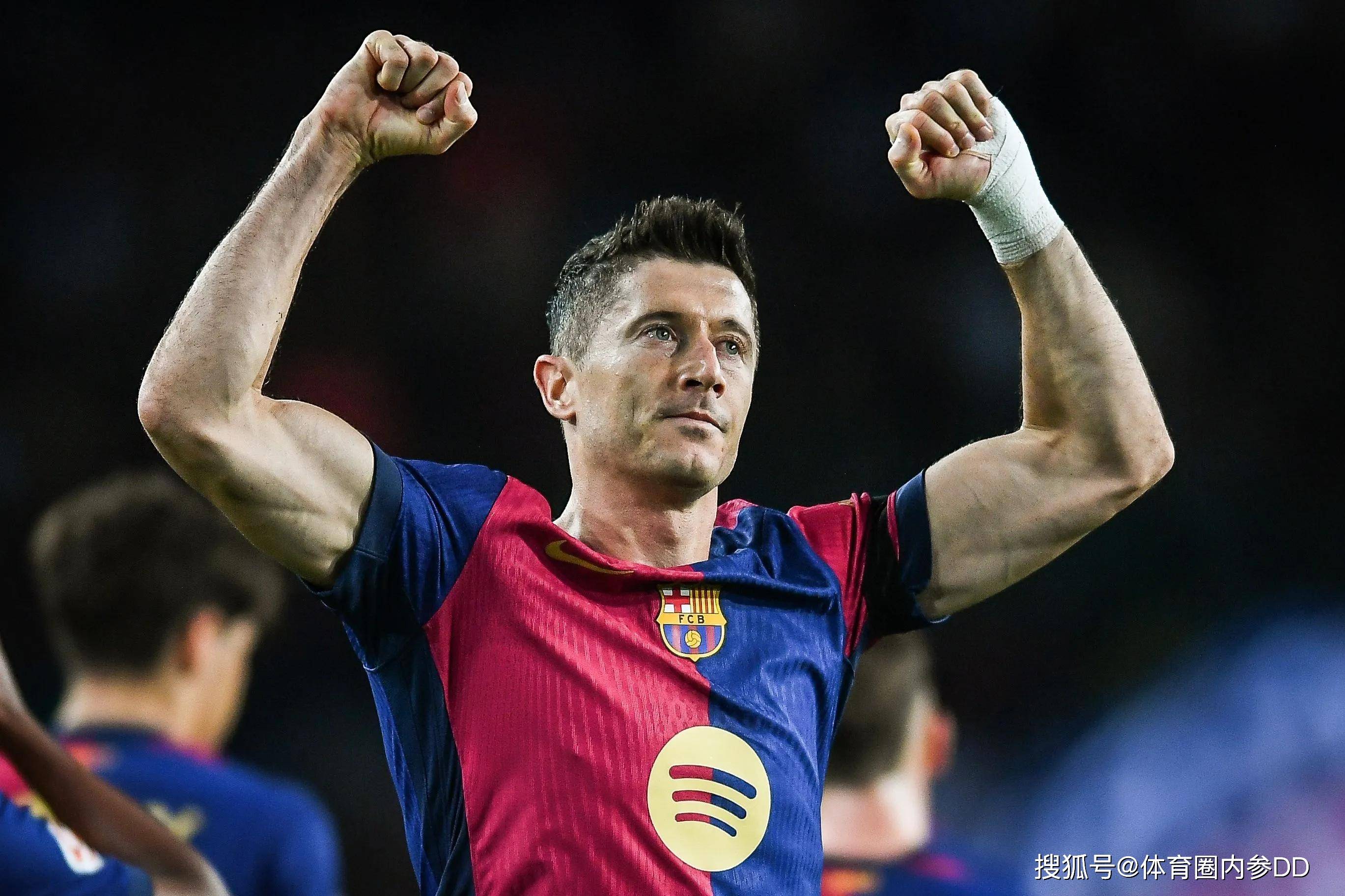 莱万多夫斯基新星逆转表现惊艳，巴塞罗那未来可期！的简单介绍