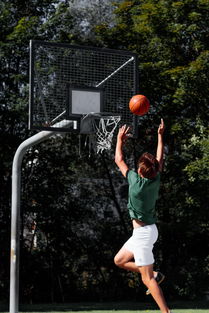 大坂直美在掘金比赛中高光表现,势不可挡引发热议!